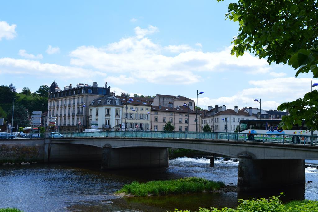 ホテル Ibis Epinal Centre エクステリア 写真